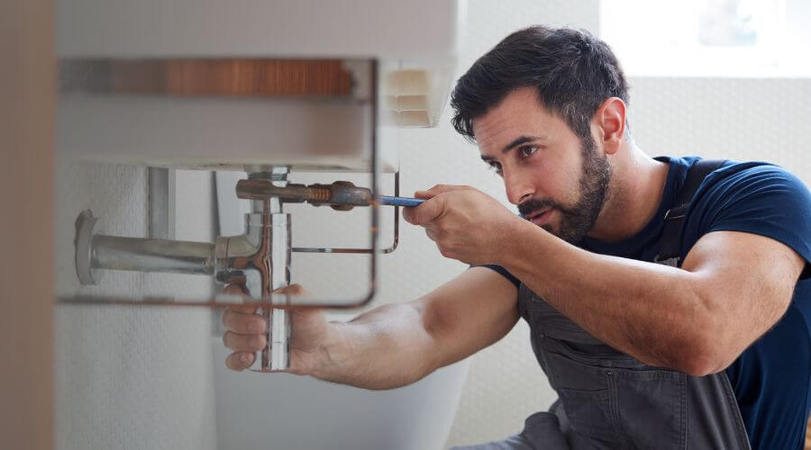 Faucet repair for sink in Rohwer, AR